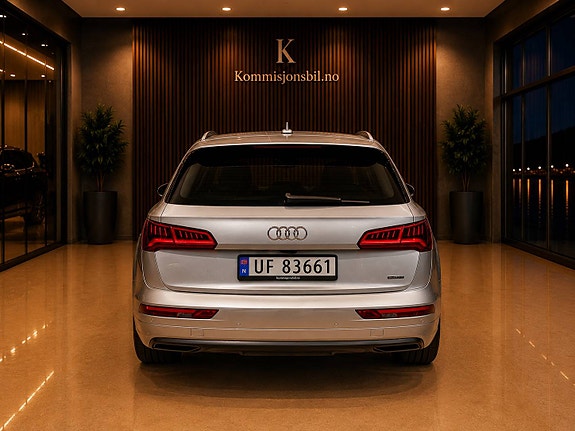 Audi Q5 7 of 12