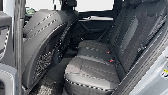 Audi Q5 9 of 12