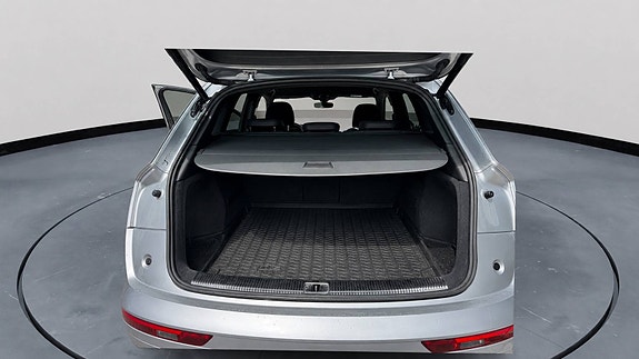 Audi Q5 12 of 12