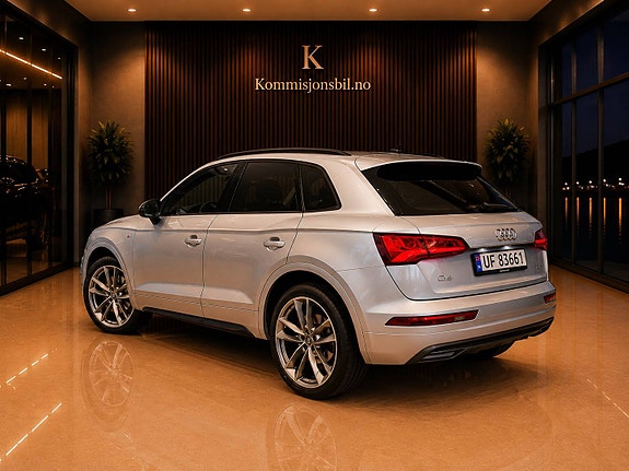 Audi Q5 6 of 12