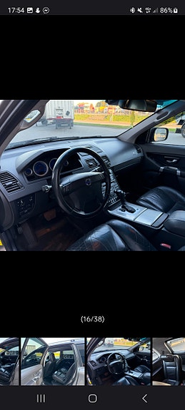 Volvo XC90 11 of 22
