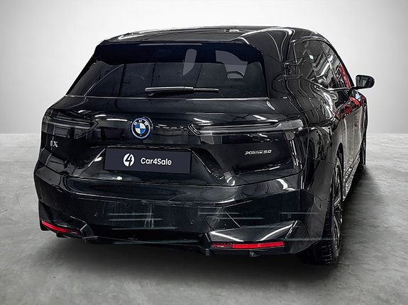 BMW iX 5 of 5