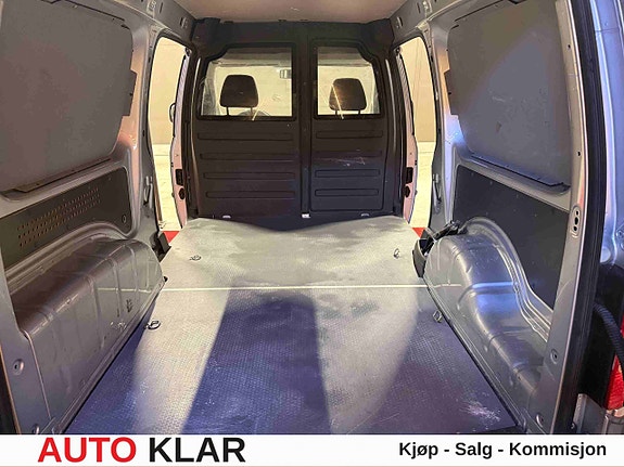 Volkswagen Caddy Maxi 13 of 30