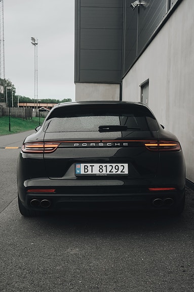Porsche Panamera 4 4 of 29