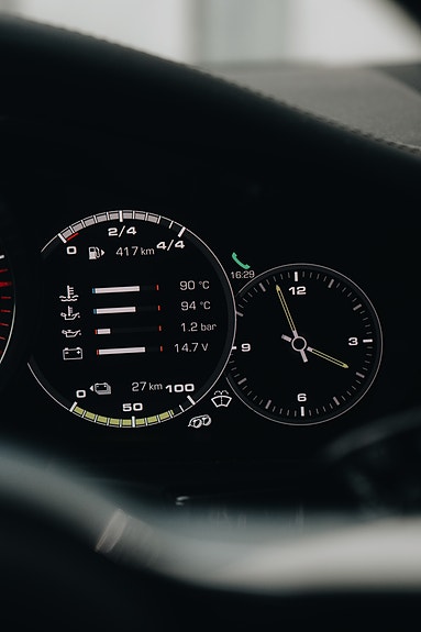 Porsche Panamera 4 23 of 29