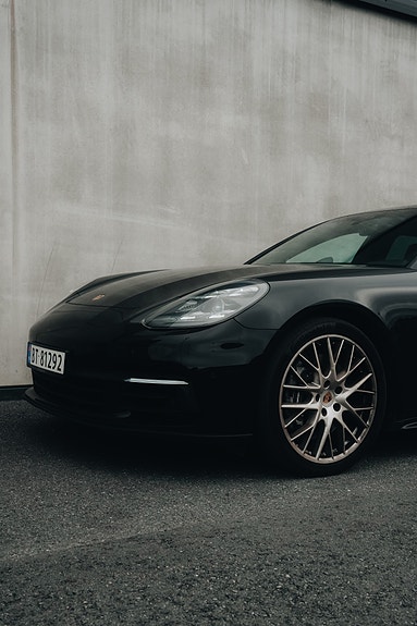 Porsche Panamera 4 7 of 29