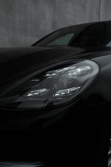 Porsche Panamera 4 6 of 29