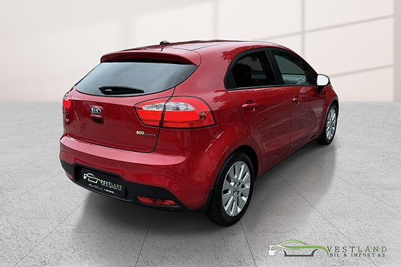 Kia Rio 5 of 5