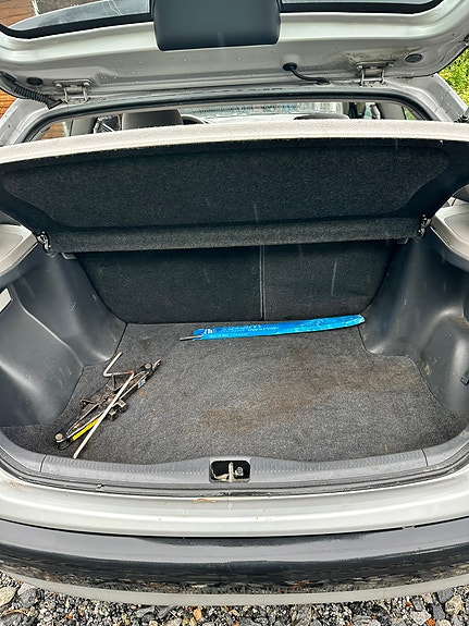 Toyota Corolla 13 of 13