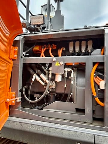 Doosan dx355LC-7 Electric 14 of 16