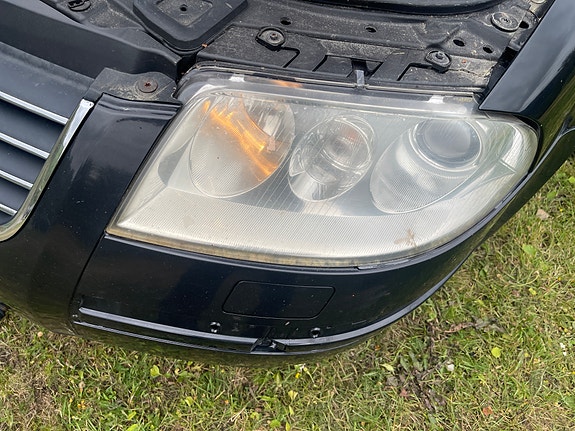Volkswagen Passat 24 of 24
