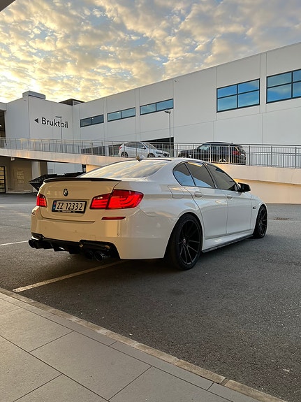 BMW 525d 13 of 25