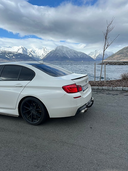 BMW 525d 9 of 25