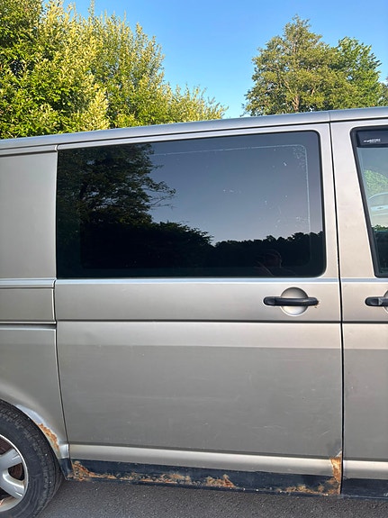 Volkswagen Transporter 5 of 17