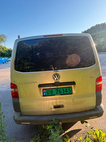 Volkswagen Transporter 10 of 17