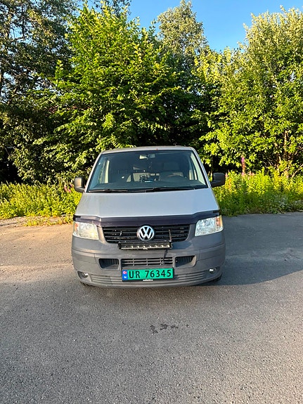 Volkswagen Transporter 2 of 17