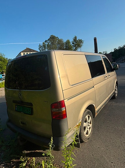 Volkswagen Transporter 4 of 17