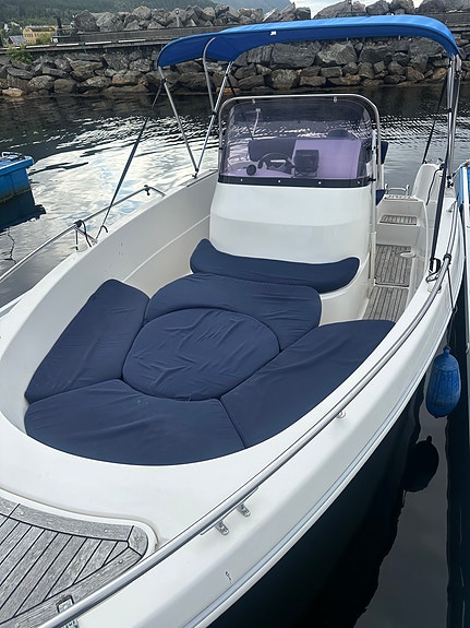 Oceanmaster 605 – 2007 – Suzuki DF150 hk – Velholdt og klar for sjøen 7 of 9