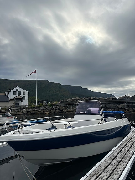 Oceanmaster 605 – 2007 – Suzuki DF150 hk – Velholdt og klar for sjøen 2 of 9