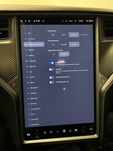 Tesla Model X 25 of 30