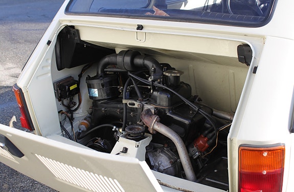 Fiat 126 P 12 of 30
