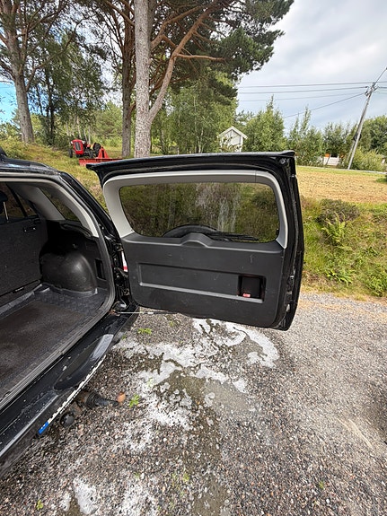 Suzuki Grand Vitara 4 of 5