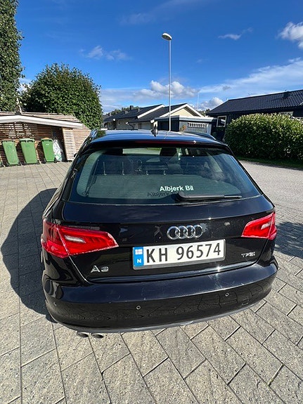 Audi A3 4 of 5