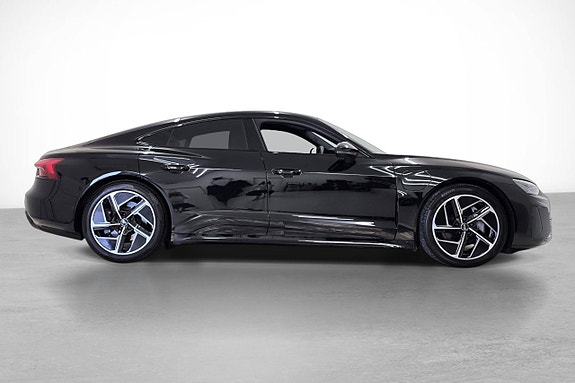 Audi e-tron GT 7 of 30