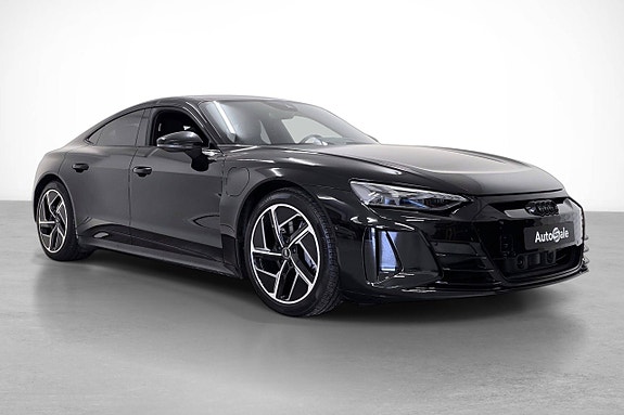 Audi e-tron GT 8 of 30