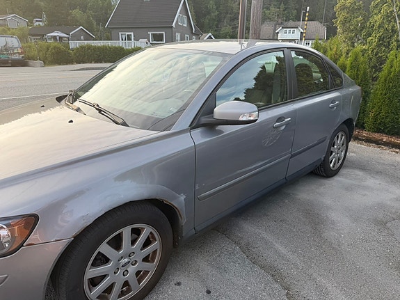 Volvo S40 5 of 9