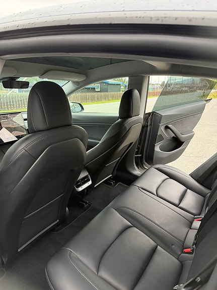 Tesla Model 3 9 of 20