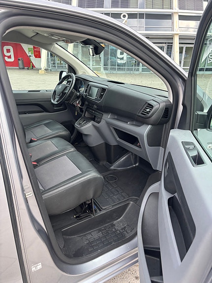 Citroen E-Jumpy 9 of 17