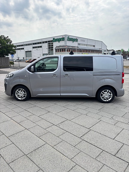 Citroen E-Jumpy 3 of 17