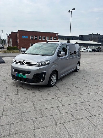 Citroen E-Jumpy 2 of 17