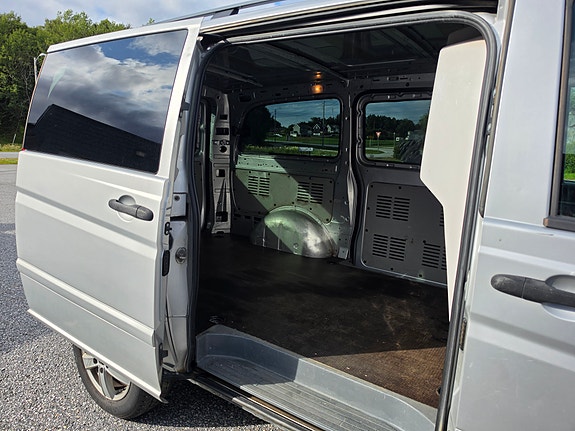 Mercedes-Benz Vito 115 11 of 11