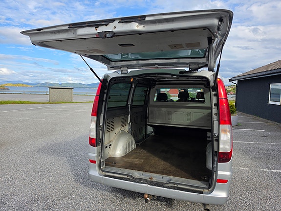 Mercedes-Benz Vito 115 9 of 11