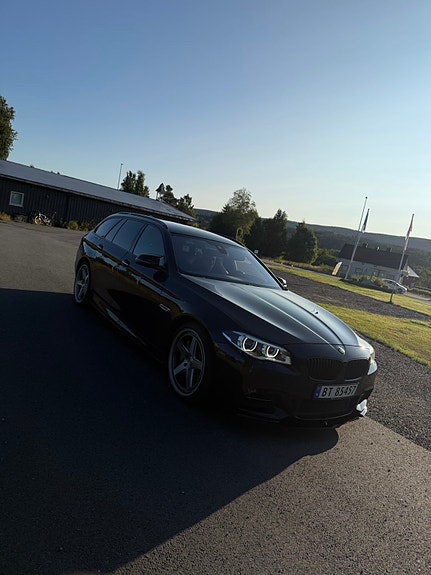 BMW M550d 14 of 14