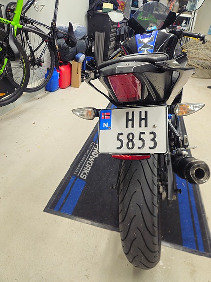 Yamaha YZF-R 125 6 of 12