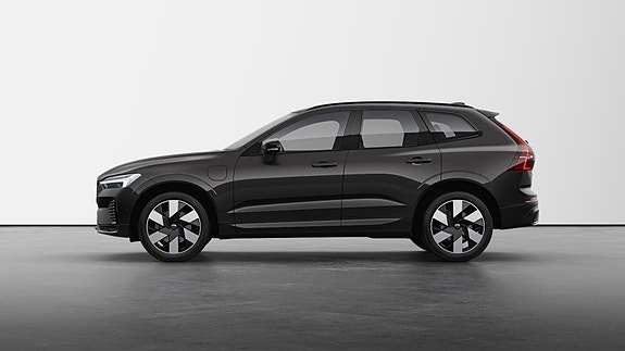 Volvo XC60 6 of 26