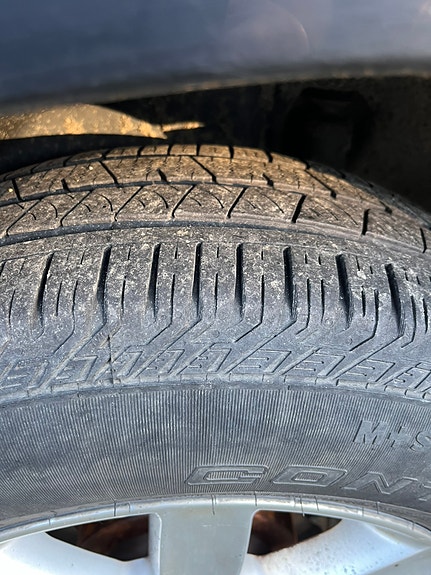 Toyota RAV4 8 of 12