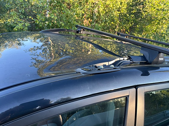 Toyota RAV4 5 of 12