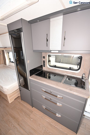 Hobby De Luxe 495 UL 5 of 20