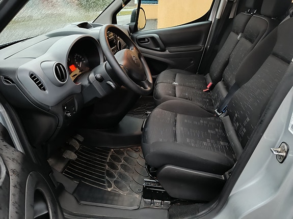 Citroen Berlingo 12 of 29