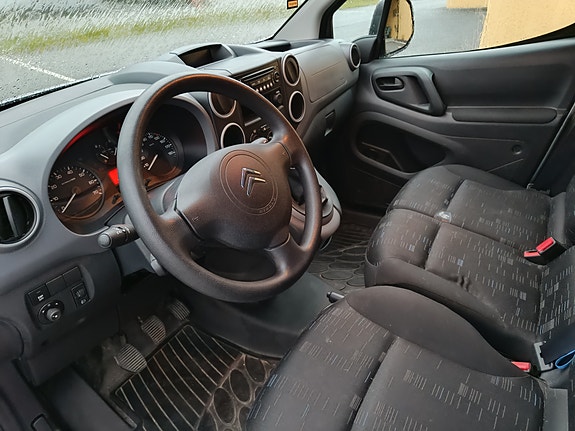 Citroen Berlingo 13 of 29