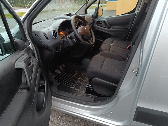 Citroen Berlingo 11 of 29