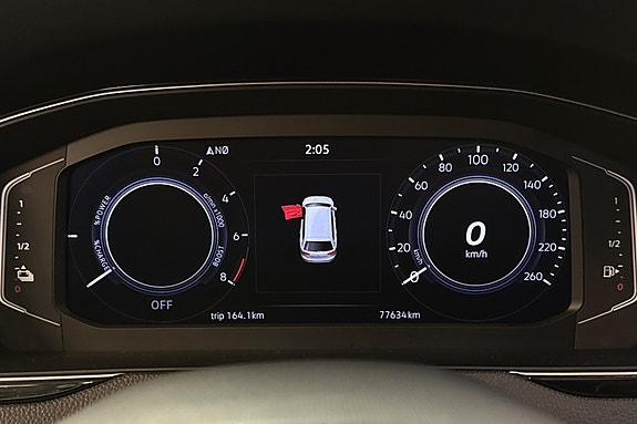 Volkswagen Passat 21 of 30