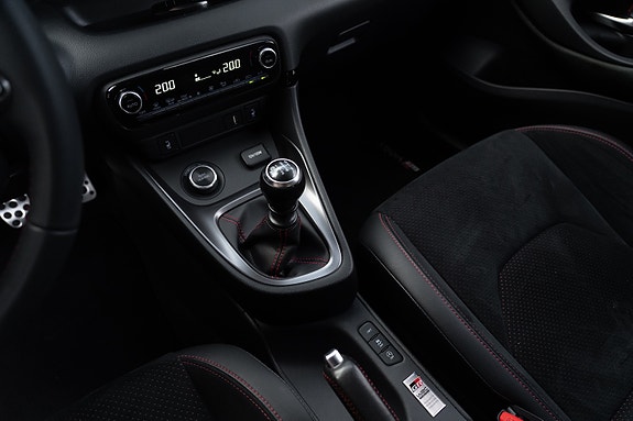 Toyota GR Yaris 28 of 30