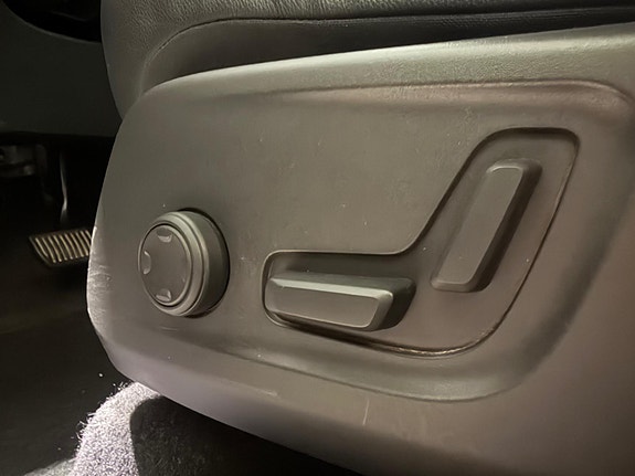 Volvo XC40 24 of 30