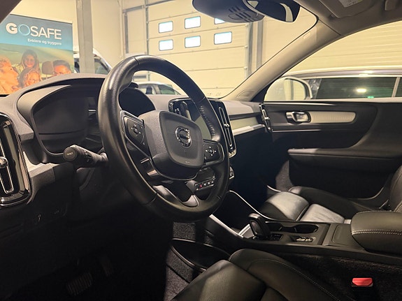 Volvo XC40 22 of 30