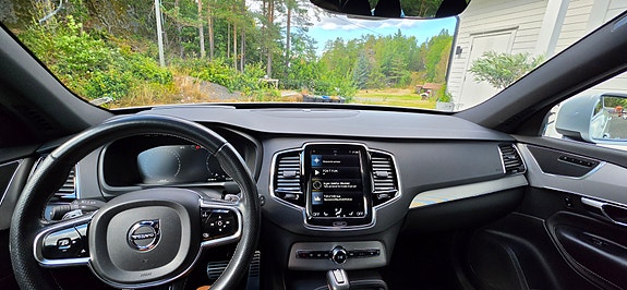 Volvo XC90 6 of 11